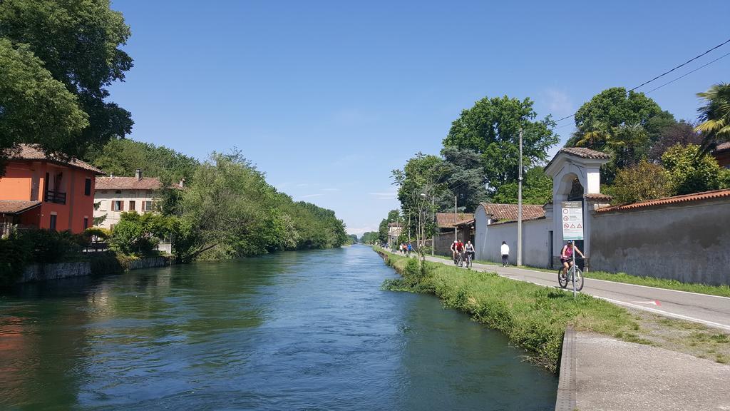 Borgo Archinto Lejlighed Robecco sul Naviglio Eksteriør billede