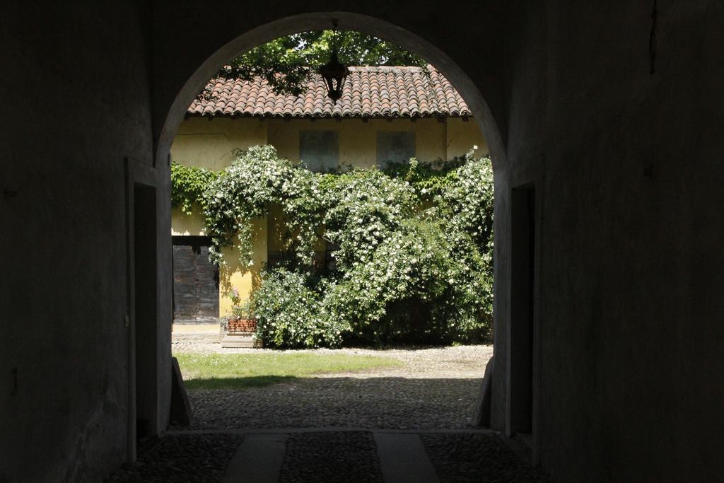 Borgo Archinto Lejlighed Robecco sul Naviglio Eksteriør billede